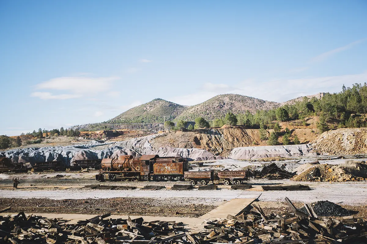 bulldozer engine used in mining and quarry operations